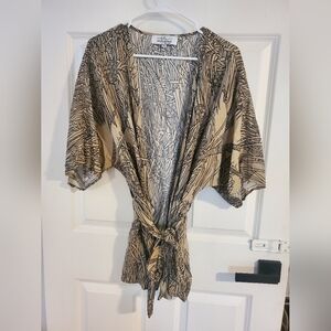 Simply Sisters Hilo Blouse